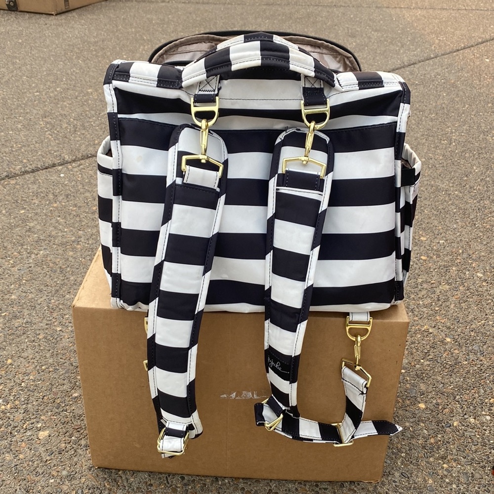 Jujube BFF Diaper bag - the First Lady (black and white) - Picture 2 of 3
